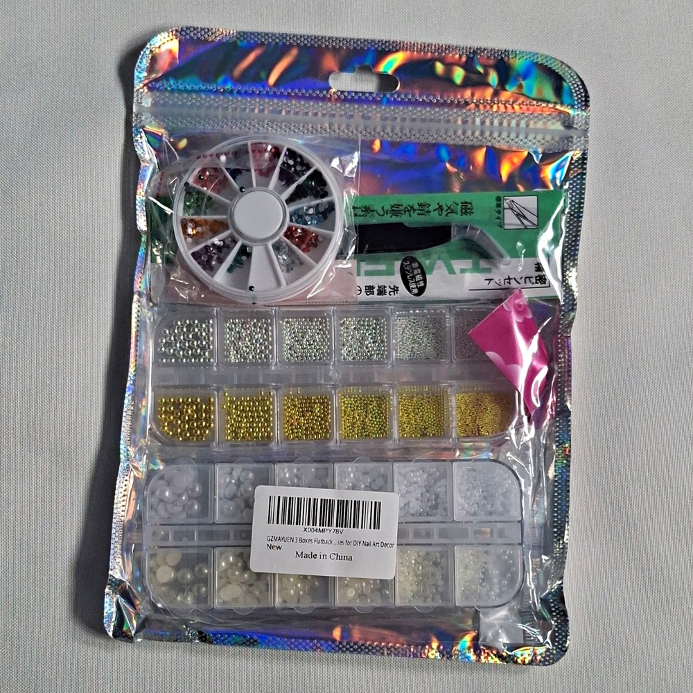 Round Multicolor Nail Art Rhinestones Mixed Sizes Shiny Sparkle Wheel Case